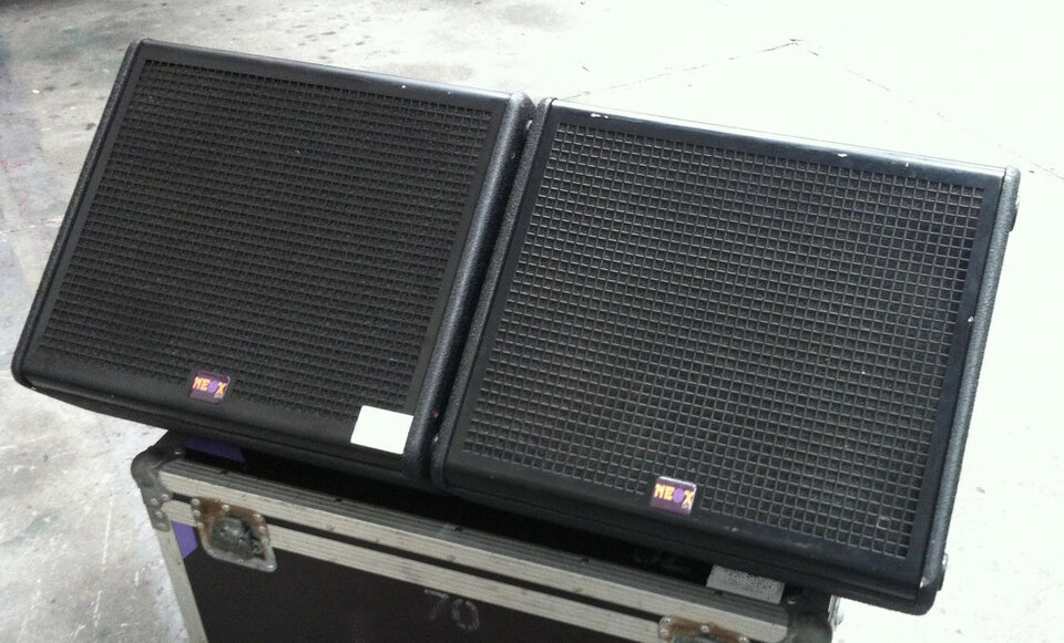 Caja AcusticaNEOX CX-15 con FLY CASE