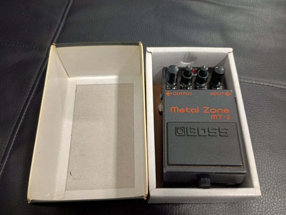Pedal Boss MT 2 Metal Zone de segunda mano · Foto 3 de 4 · Málaga · 60 €