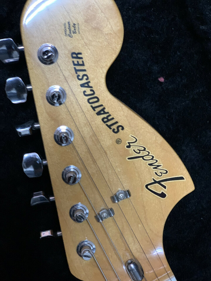 Fender stratocaster PAWN SHOP '70S stratocaster  de luxe
