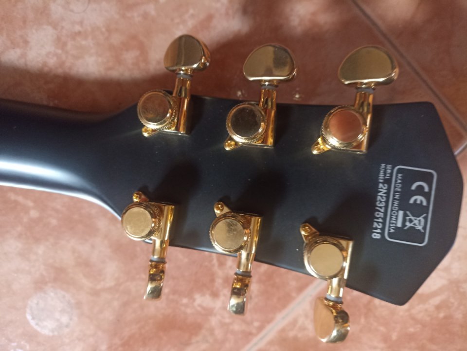 Sire Larry Carlton L7 pastillas Tonerider Octane y Generator, y Pushpull.