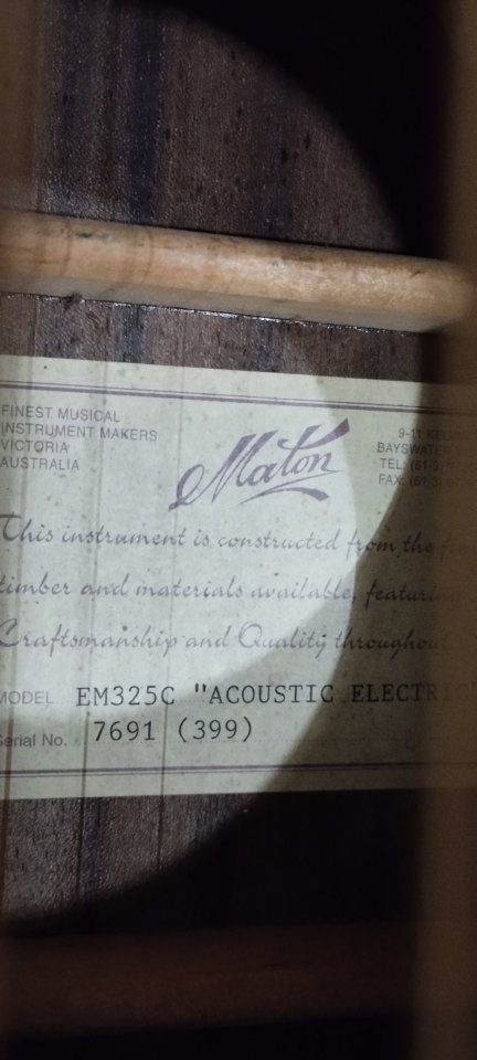 Acústica MATON EM325C