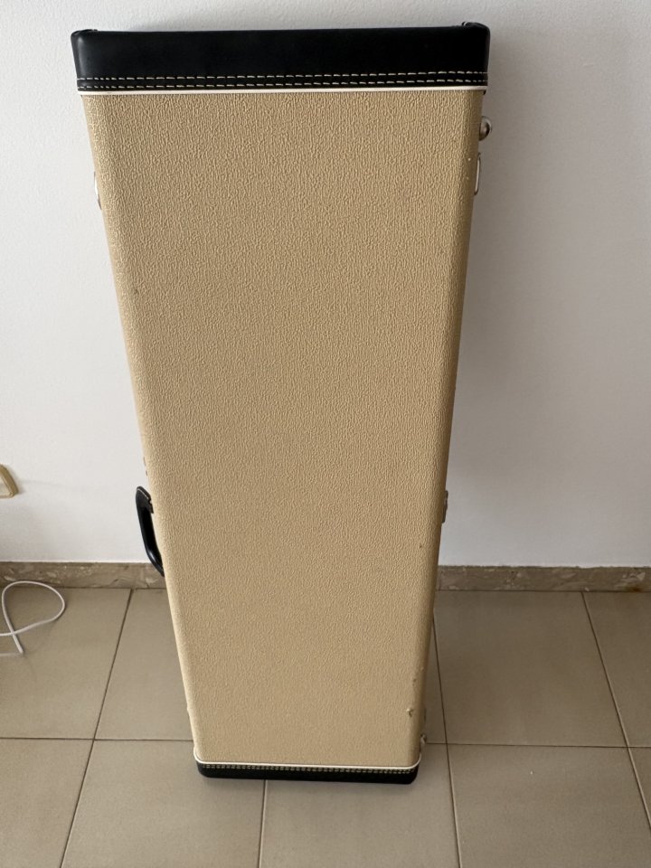 Fender Eric johnson de segunda mano · Foto 9 de 10 · Barcelona · 1900 €