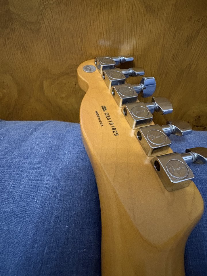 Fender Telecaster American deluxe de segunda mano · Foto 6 de 9 · Bizkaia · 1550 €