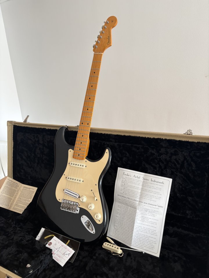 Fender Eric johnson de segunda mano · Foto 10 de 10 · Barcelona · 1900 €
