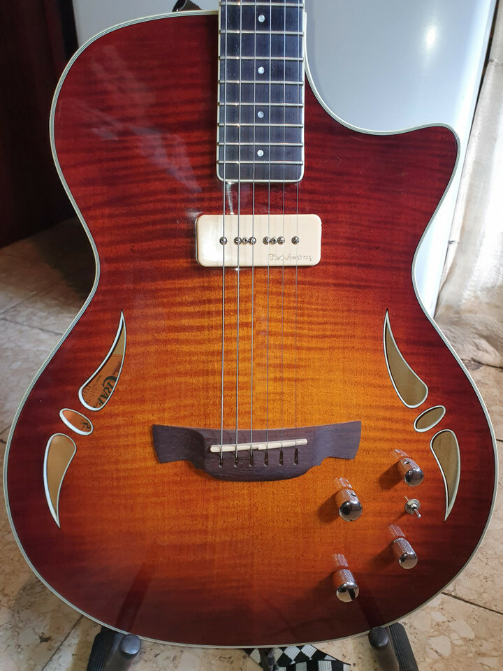 Crafter SAT-QMOS acustica+eléctrica