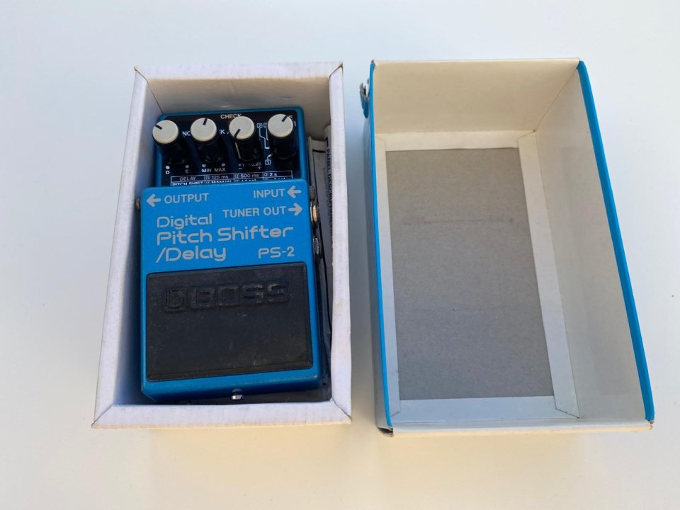 Boss PS-2 Digital Pitch Shifter / Delay de segunda mano · Foto 3 de 8 · SC Tenerife · 130 €