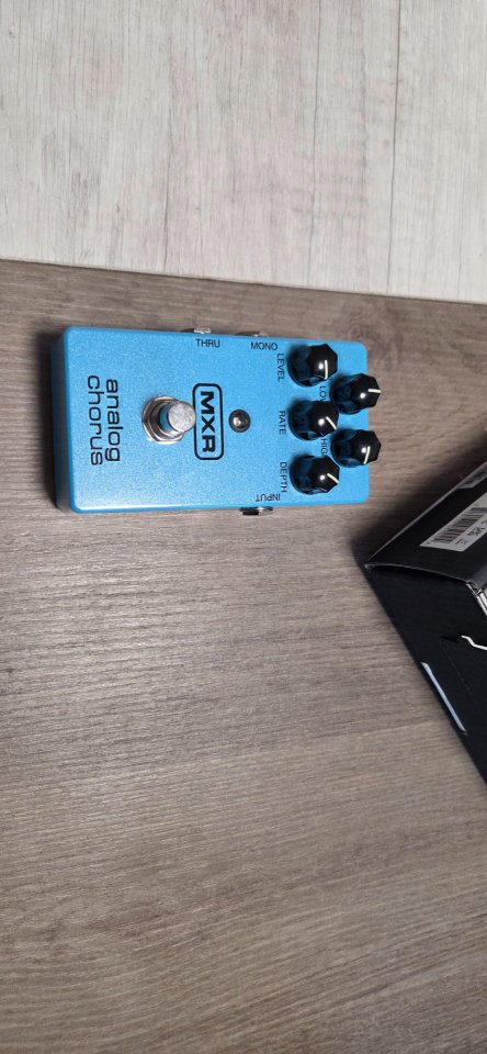 Mxr analog chorus de segunda mano · Foto 2 de 3 · Zaragoza · 80 €