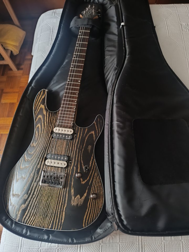 Cort KX300 EMG'S Retroactivas