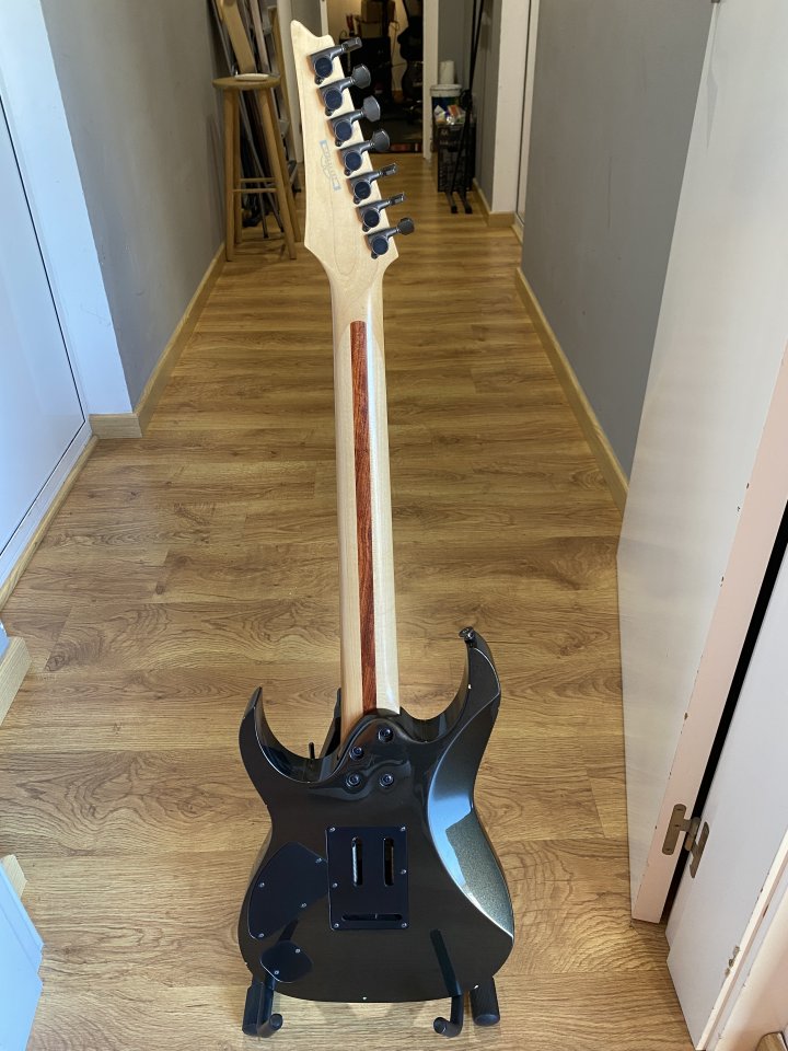 Cambio/Vendo Ibanez RG1527 Prestige, Japan/FujiGen, EMG