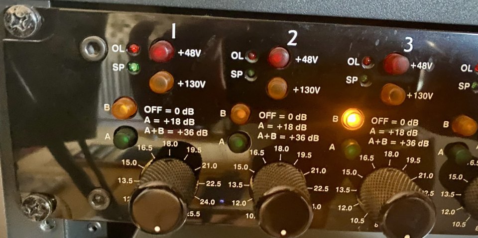Previo de 8 Canales Millennia HV-3D (Estado Impoluto • Pre-RoHS) de segunda mano · Foto 2 de 3 · Almería · 3900 €
