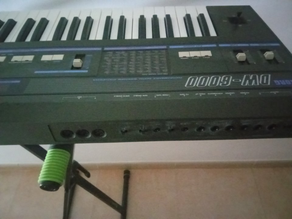 KORG DW 6000 de segunda mano · Foto 5 de 7 · Illes Balears · 300 €