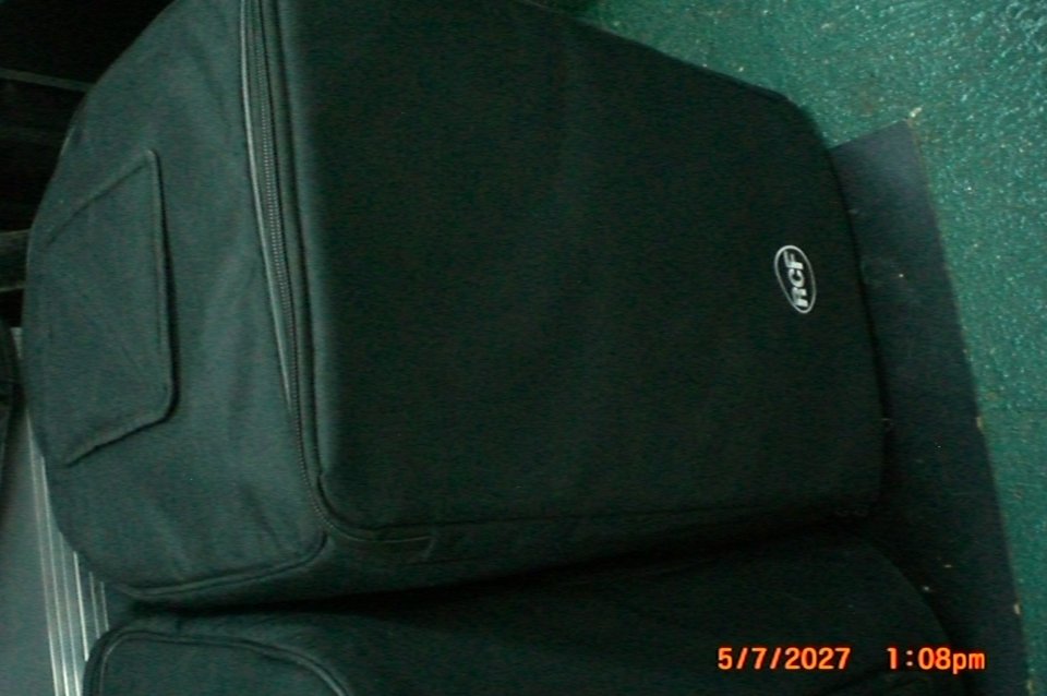 Pareja de altavoces RCF ART 722A de segunda mano · Foto 3 de 3 · León · 800 €