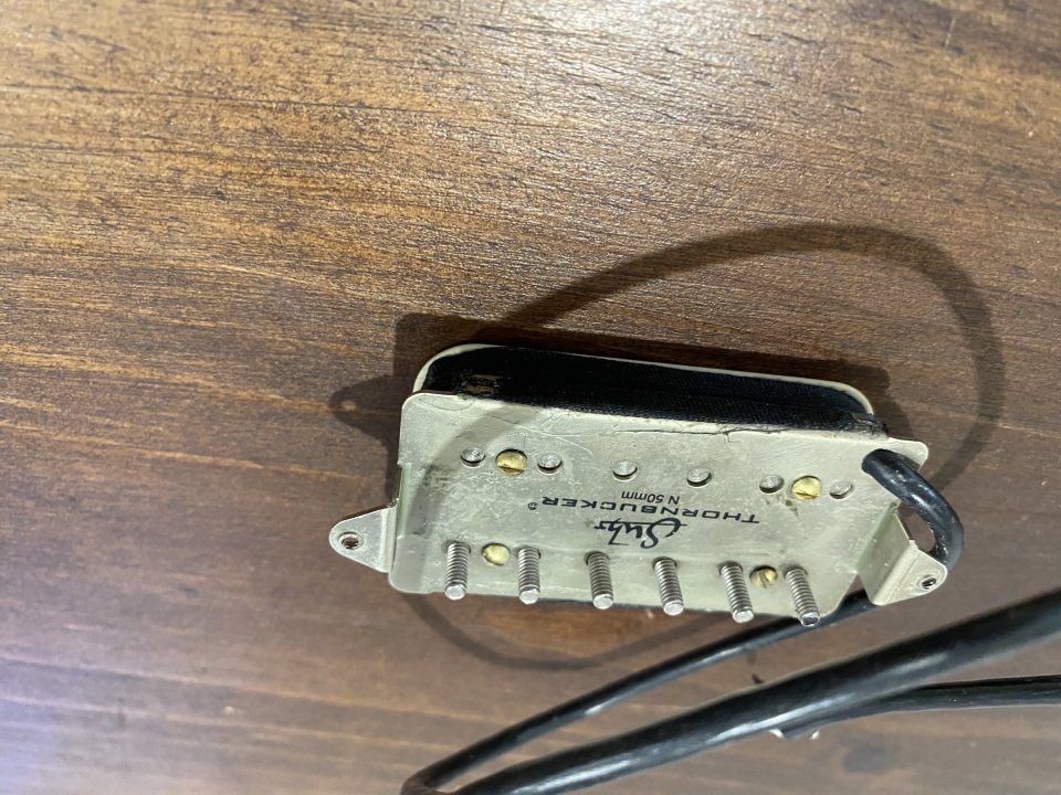 Set de 2 Humbuckers (SUHR thornbucker/DIMARZIO Tone Zone) de segunda mano · Foto 2 de 4 · Madrid · 185 €