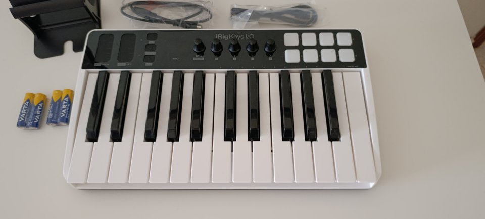 IRIG KEYS I/O 25 de segunda mano · Foto 2 de 4 · Sevilla · 130 €