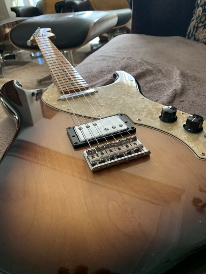 Fender stratocaster PAWN SHOP '70S stratocaster  de luxe
