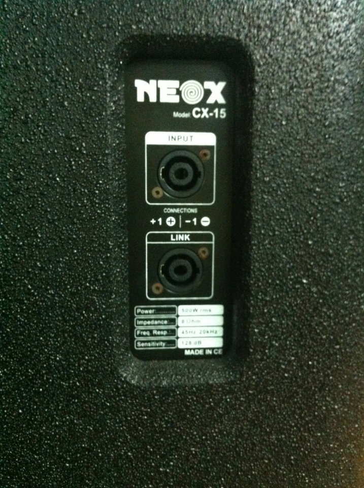 Caja AcusticaNEOX CX-15 con FLY CASE