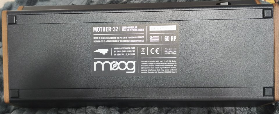 Moog Mother-32