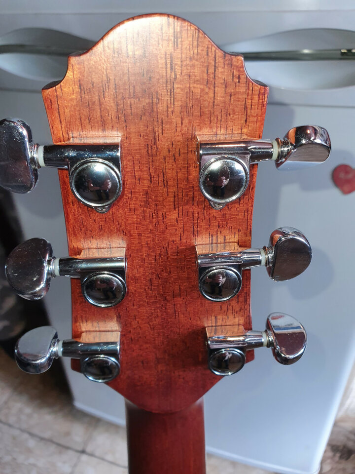 Crafter SAT-QMOS acustica+eléctrica