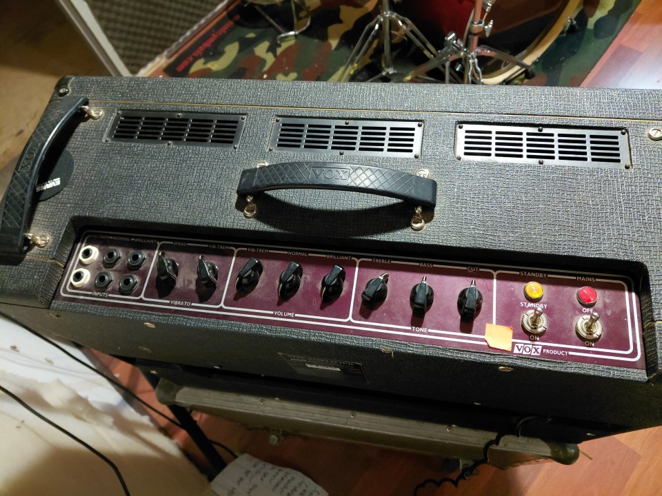 Vox ac30 tb6 1999 Made in England Korg era + flightcase de segunda mano · Foto 4 de 6 · Albacete · 1400 €