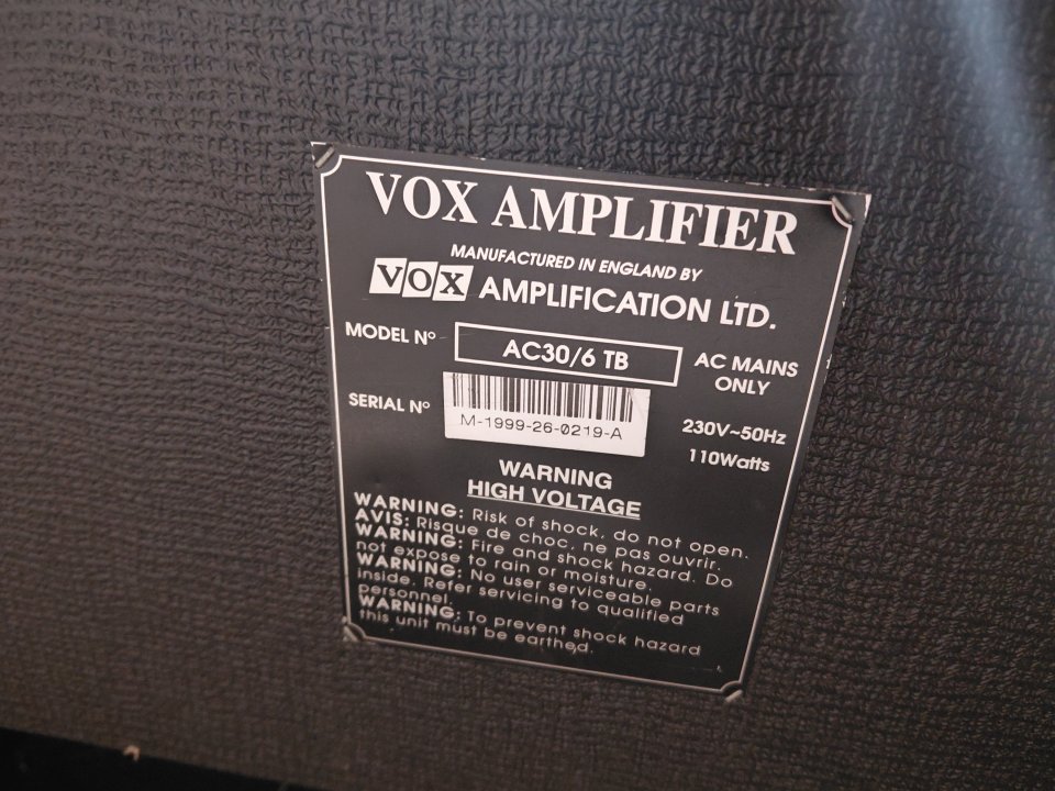Vox ac30 tb6 1999 Made in England Korg era + flightcase de segunda mano · Foto 6 de 6 · Albacete · 1400 €