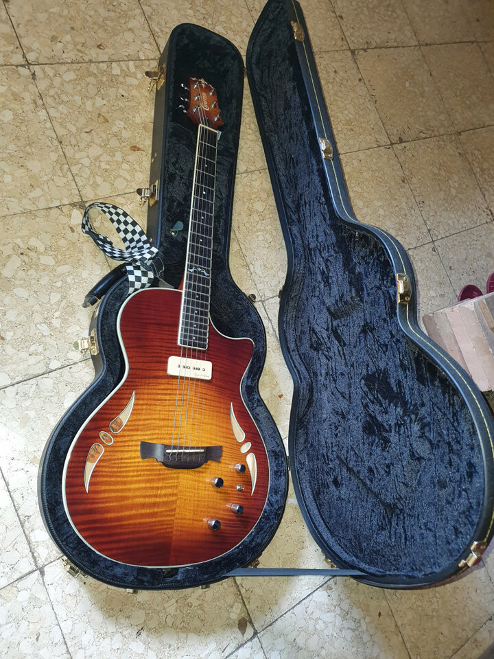 Crafter SAT-QMOS acustica+eléctrica