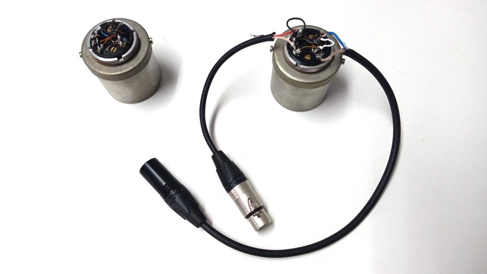 2 x ROHDE & SCHWARZ 4816-20. transformadores entrada 1950.