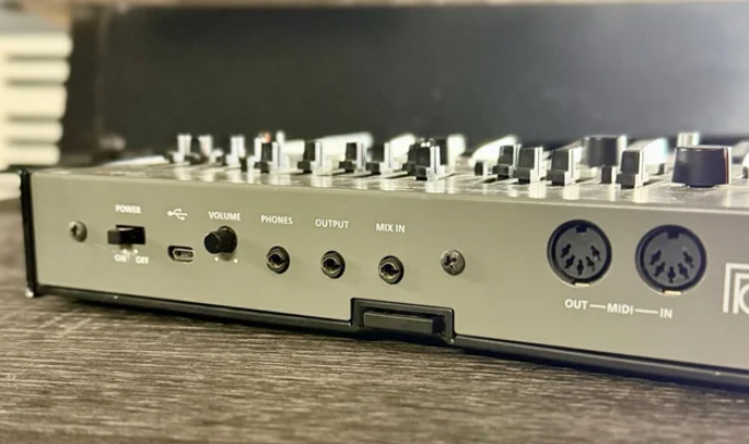 Bendo sh-01A nuevo con poco uso de segunda mano · Foto 3 de 5 · Barcelona · 350 €