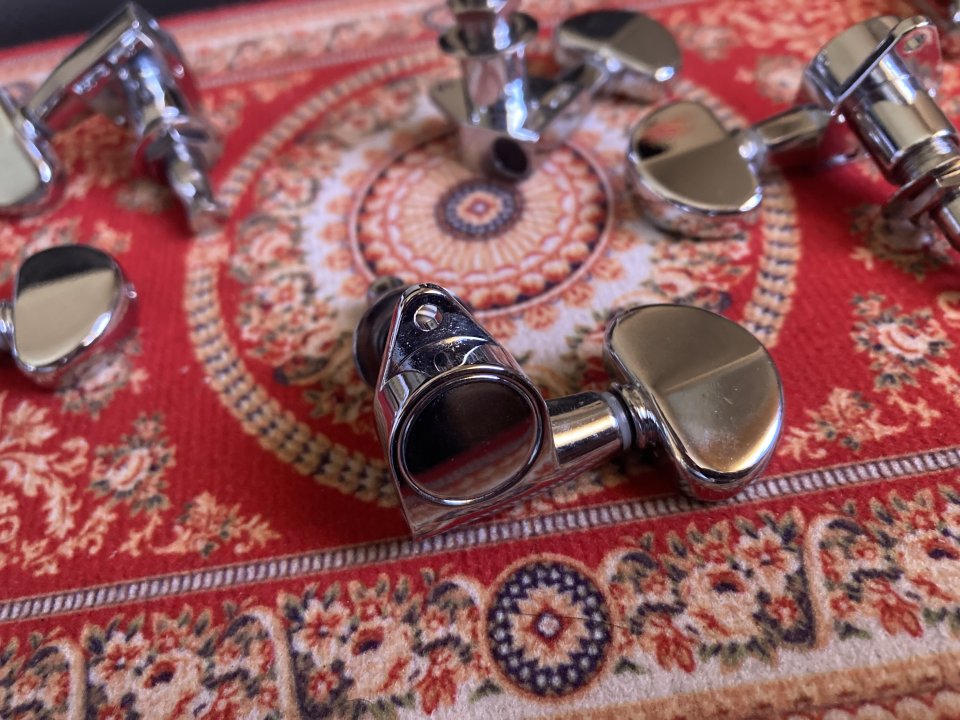 Clavijeros Stagg nuevos