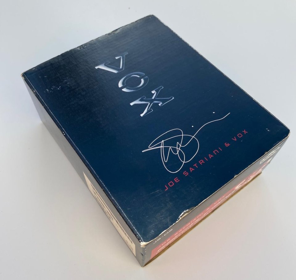 Vox Satchurator (Joe Satriani Signature) de segunda mano · Foto 3 de 5 · SC Tenerife · 100 €