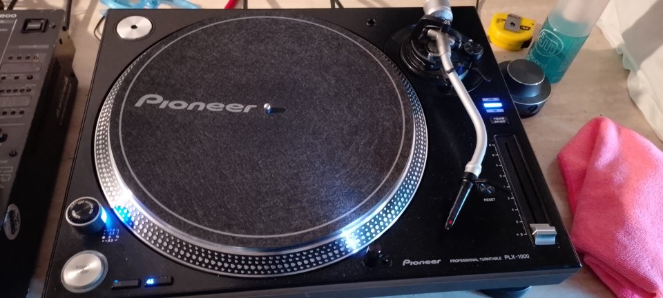 Pareja pioneer PLX 1000 trato en mano de segunda mano · Foto 4 de 6 · Girona · 1000 €