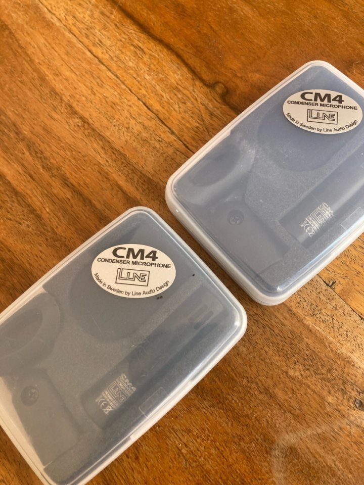 Pareja de micrófonos Line Audio CM4 de segunda mano · Foto 1 de 3 · Barcelona · 180 €