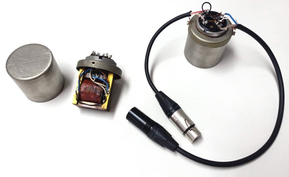 2 x ROHDE & SCHWARZ 4816-20. transformadores entrada 1950.