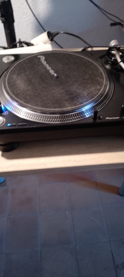 Pareja pioneer PLX 1000 trato en mano de segunda mano · Foto 6 de 6 · Girona · 1000 €