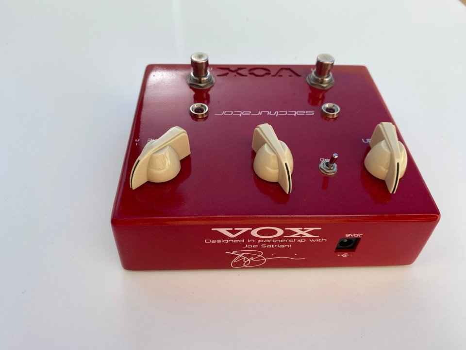 Vox Satchurator (Joe Satriani Signature) de segunda mano · Foto 5 de 5 · SC Tenerife · 100 €