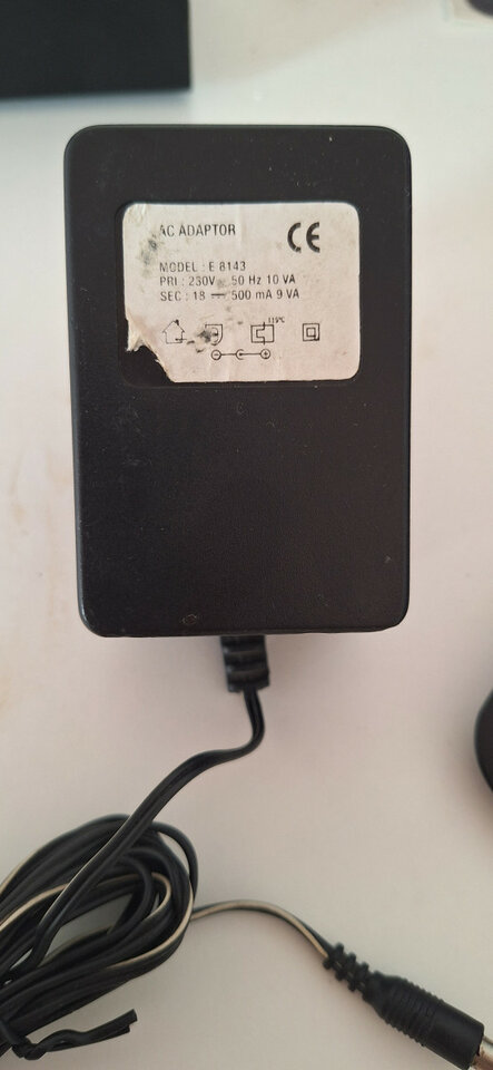 Transformador 18V 0.5A DC