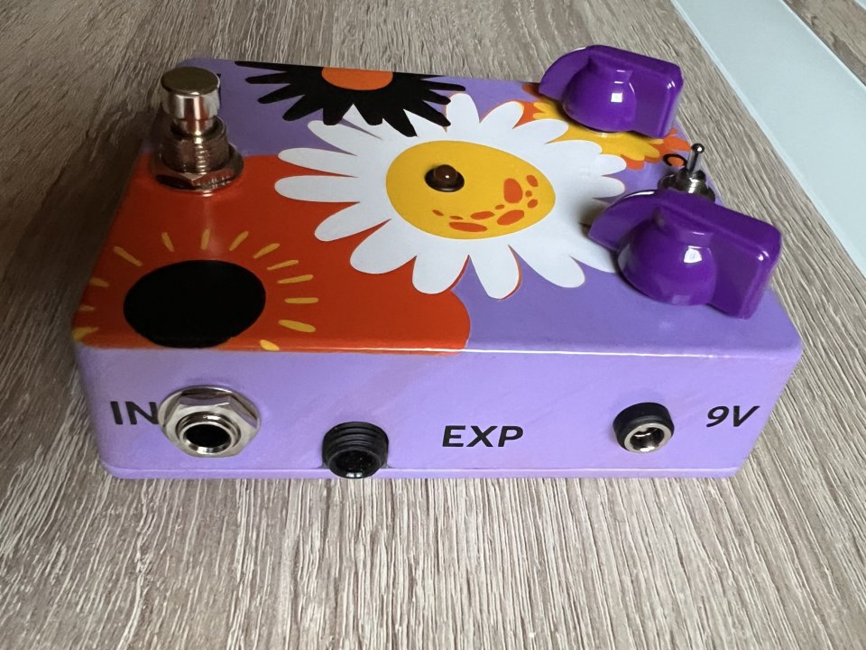 JAM Retrovibe de segunda mano · Foto 3 de 6 · Guadalajara · 330 €
