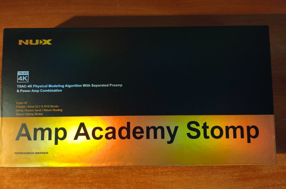 Nux Amp Academy Stomp de segunda mano · Foto 3 de 4 · Madrid · 160 €