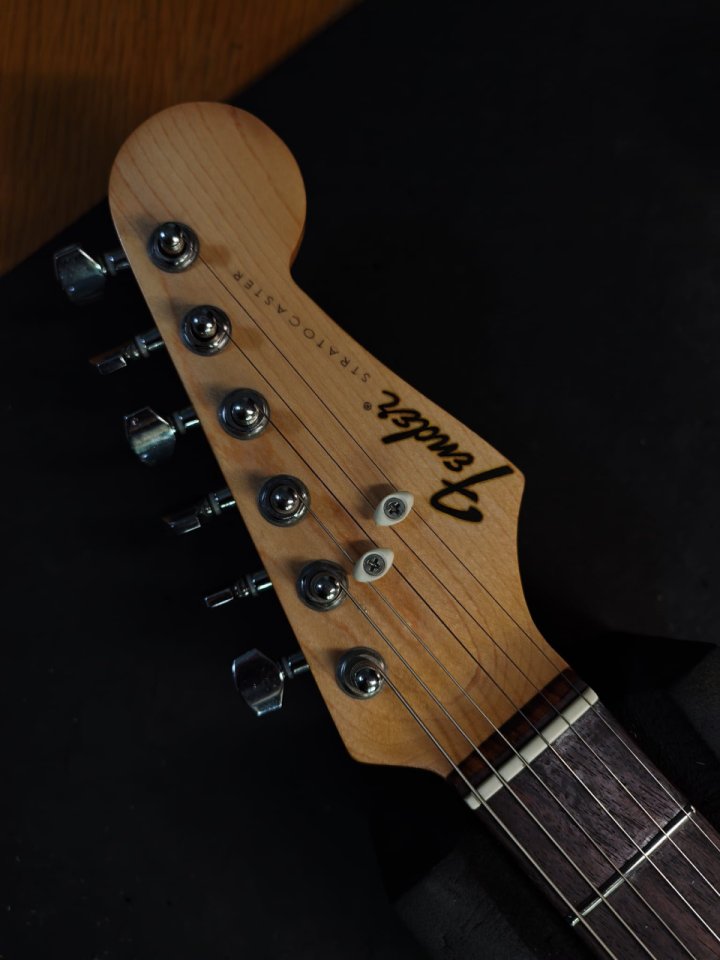 Squier MIJ Series E 80s - Japón (Fujigen) de segunda mano · Foto 3 de 6 · Pontevedra · 350 €