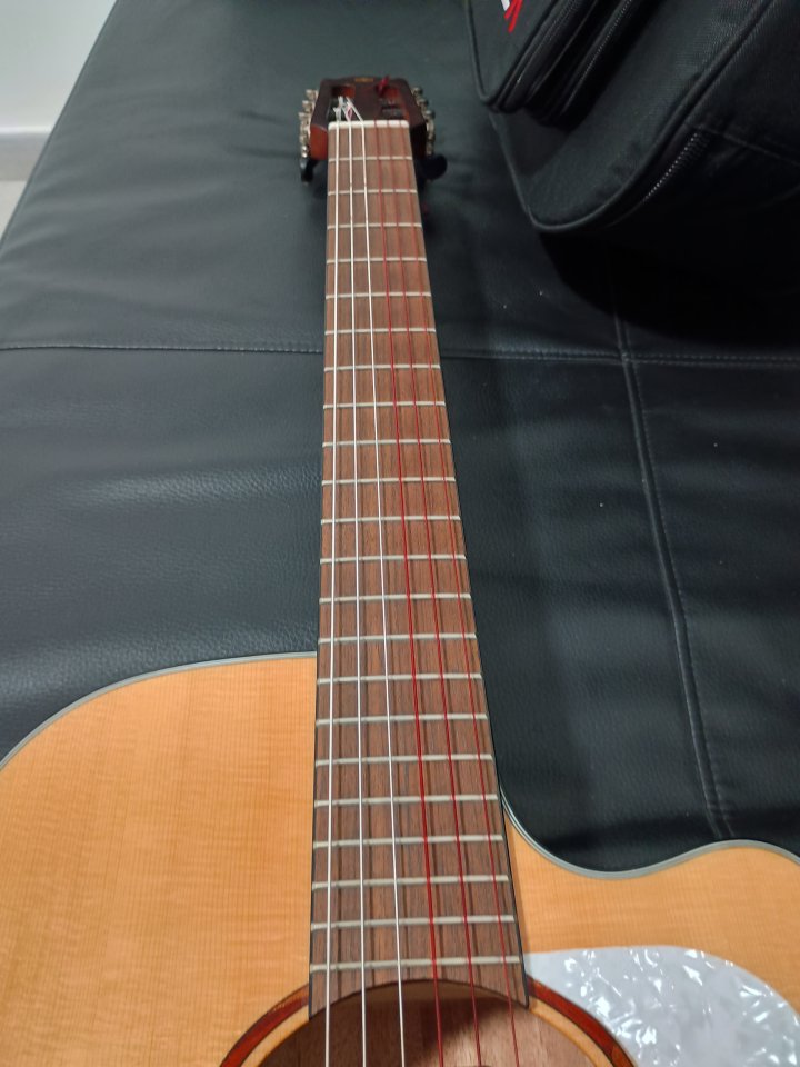Guitarra Yamaha NTX1+Funda de segunda mano · Foto 5 de 8 · Málaga · 280 €