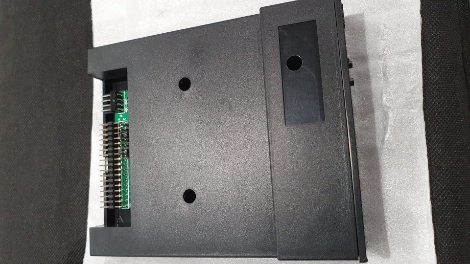 Gotek Floppy Drive Emulator Rotary Encoder OLED Floppy Drive de segunda mano · Foto 2 de 4 · Ourense · 50 €