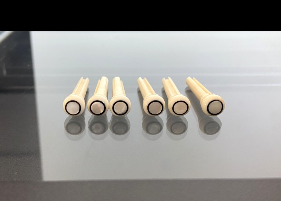 Pines de Puente de Hueso Premium para Guitarra Acústica de segunda mano · Foto 1 de 6 · Badajoz · 22 €