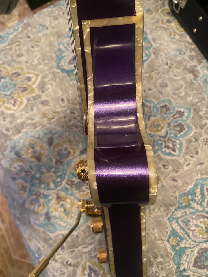 Duesenberg Starplayer TV Phonic Purple Sparkle MFE LIMITED de segunda mano · Foto 4 de 6 · Tarragona · 2900 €