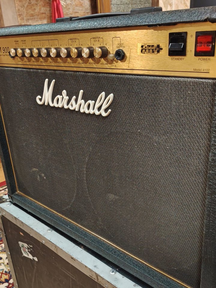 Vendo Marshall JCM 900 + flight case de segunda mano · Foto 6 de 9 · Cantabria · 600 €