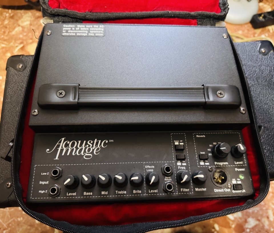 Acoustic Image 1R reazer’d edge tweet de segunda mano · Foto 8 de 10 · SC Tenerife · 650 €