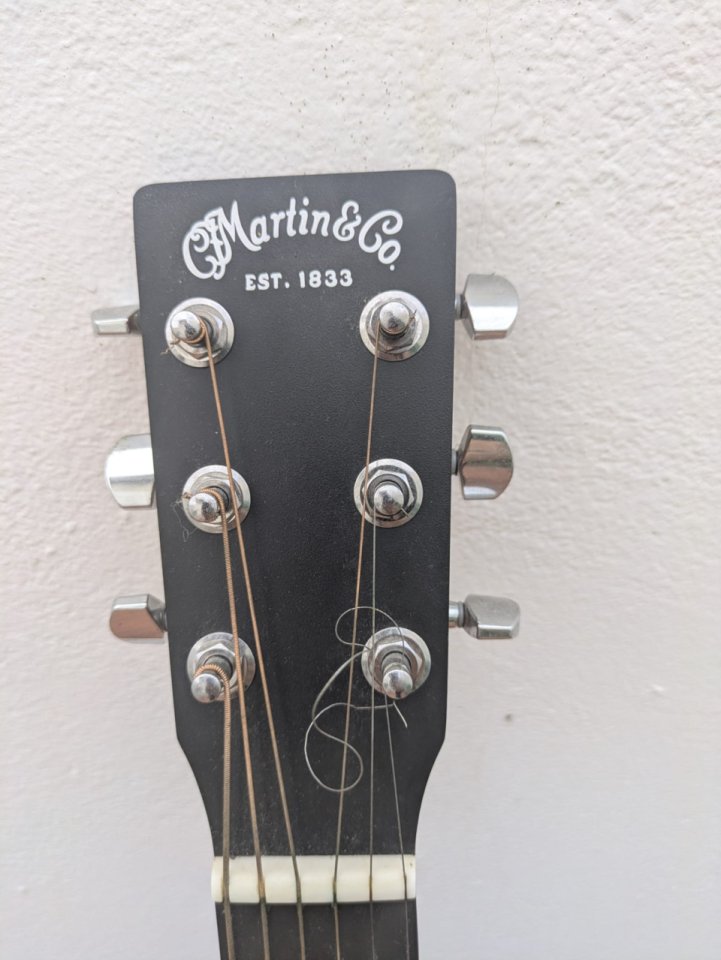 Martin 000 Junior de segunda mano · Foto 3 de 4 · Sevilla · 500 €