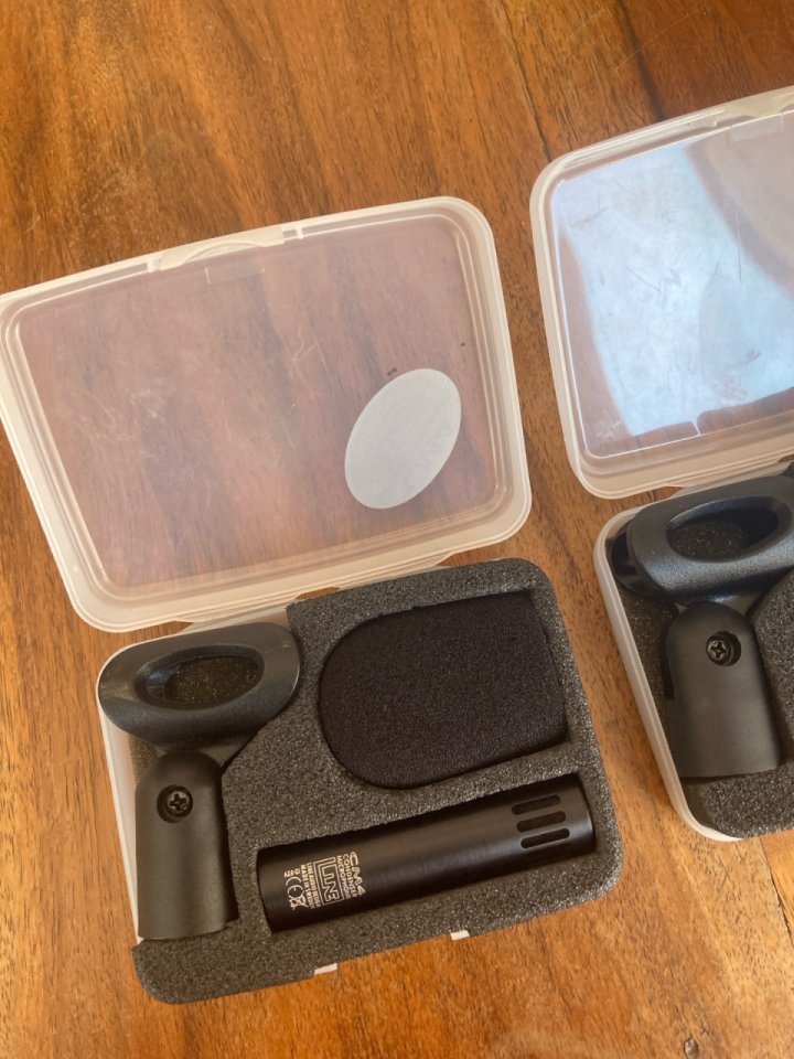 Pareja de micrófonos Line Audio CM4 de segunda mano · Foto 2 de 3 · Barcelona · 180 €