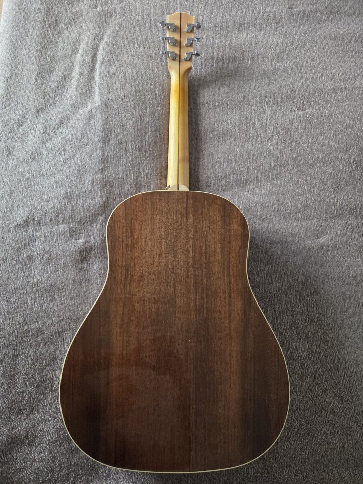 Gibson J-15. Antique Natural. Made in USA. de segunda mano · Foto 5 de 10 · Cádiz · 1100 €