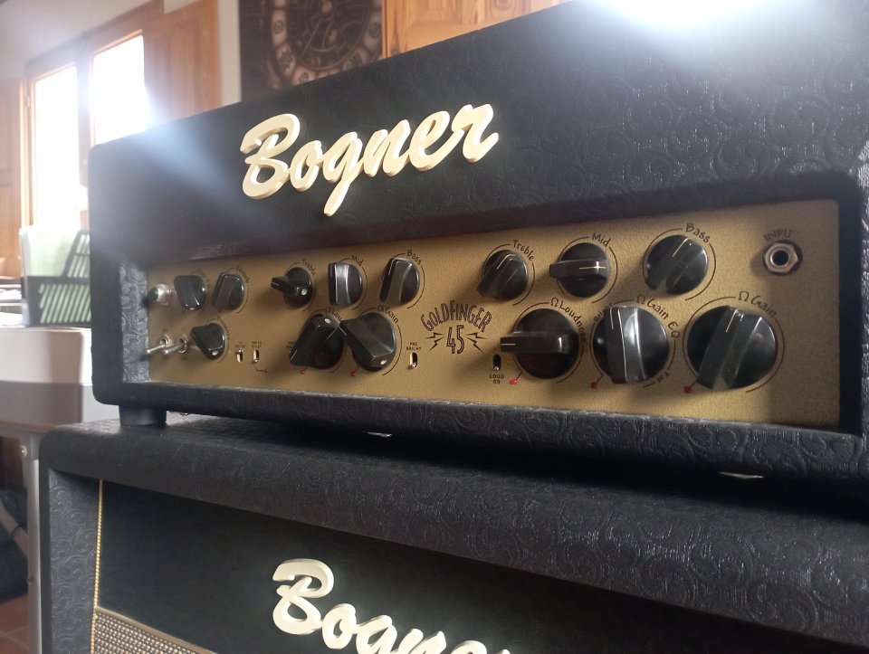 Cabezal y pantalla Bogner Goldfinger 45 de segunda mano · Foto 3 de 8 · Teruel · 2400 €