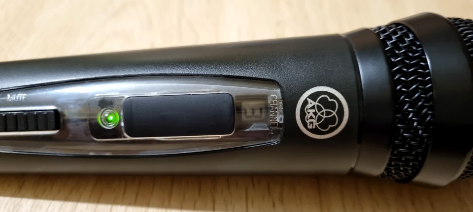 Micrófono Inalámbrico AKG Perception Wireless de segunda mano · Foto 3 de 9 · Zamora · 100 €