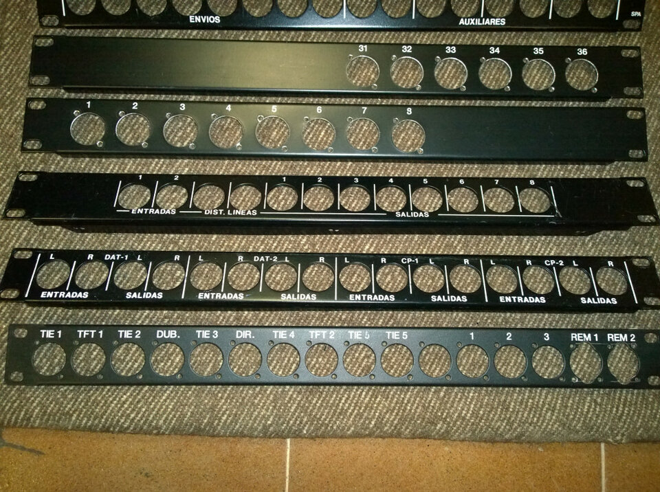 Panel para rack XLR 1U